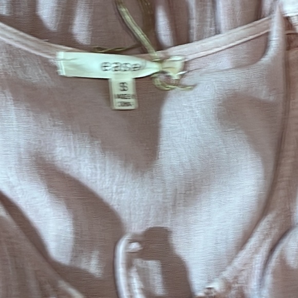 NWT Easel Dress - Picture 3 of 3